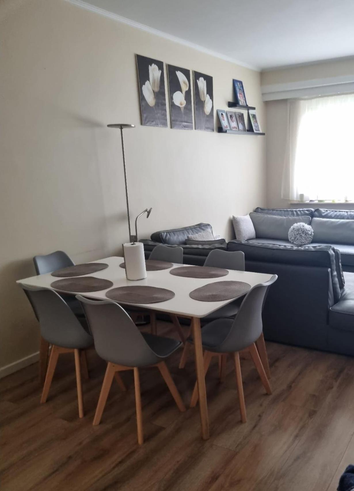 Apartamentos Completo Con Todas Las Comodidades Brussels Luaran gambar