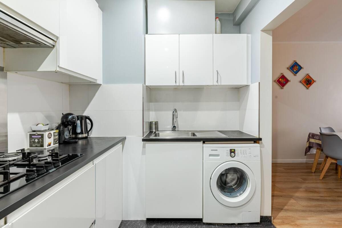 Apartamentos Completo Con Todas Las Comodidades Brussels Luaran gambar